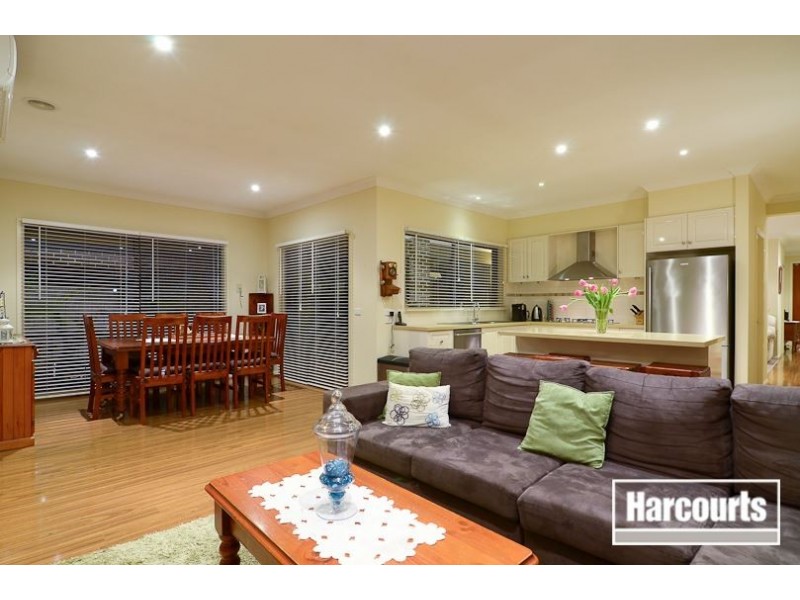 69 Malua Circuit, Sandhurst VIC 3977