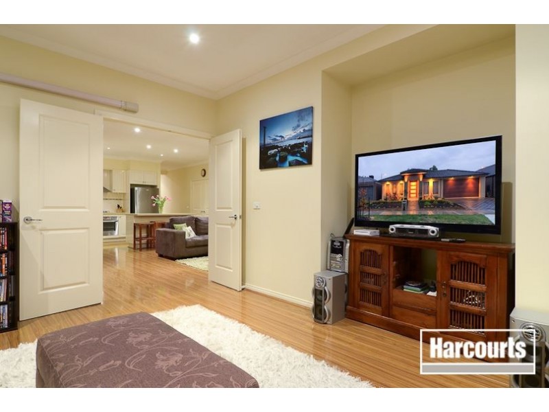 69 Malua Circuit, Sandhurst VIC 3977