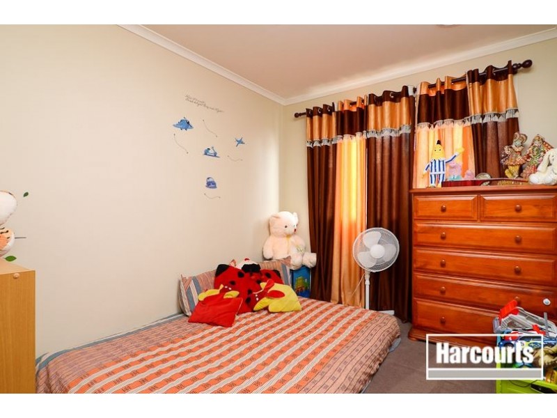 8 Omega Street, Carrum Downs VIC 3201