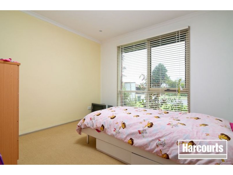 6 Loretta Street, Carrum Downs VIC 3201