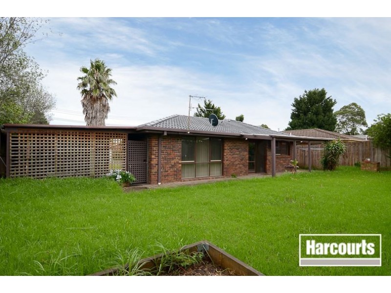 6 Loretta Street, Carrum Downs VIC 3201