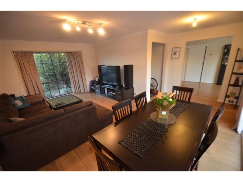 30 Carrington Crescent, Carrum Downs VIC 3201