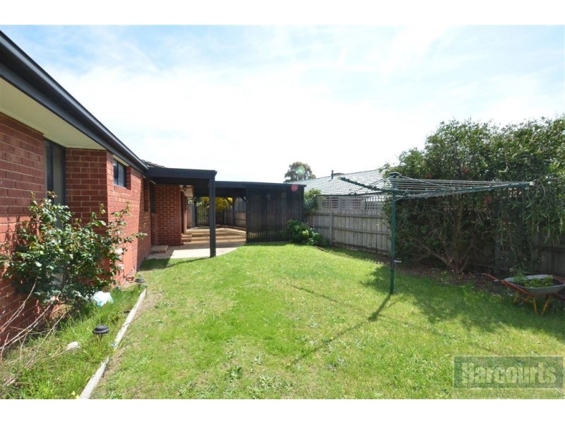 7 Gum Vista Walk, Skye VIC 3977