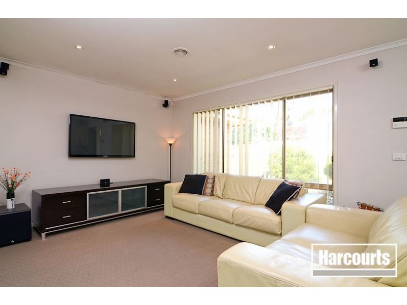 37 Robin Drive, Carrum Downs VIC 3201