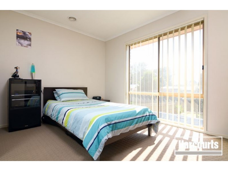 37 Robin Drive, Carrum Downs VIC 3201