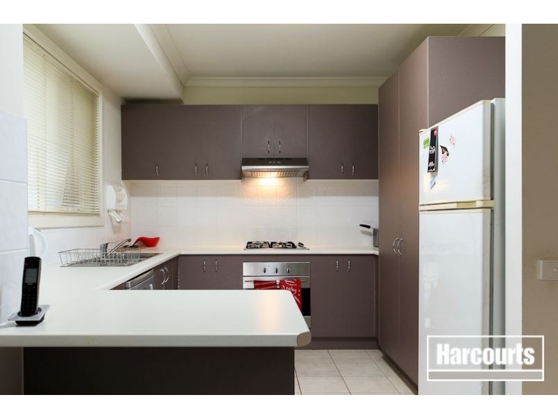 24 Lats Avenue, Carrum Downs VIC 3201