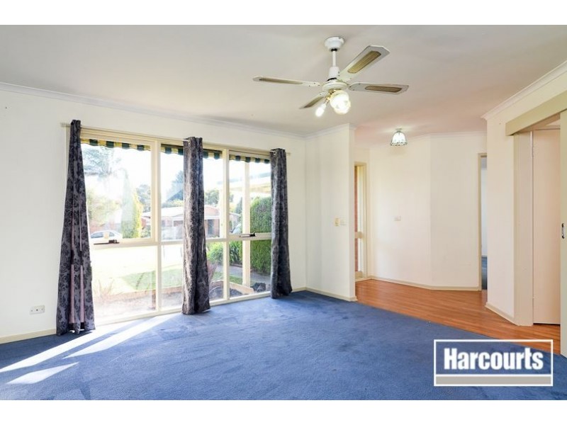 4 Marcella Place, Carrum Downs VIC 3201