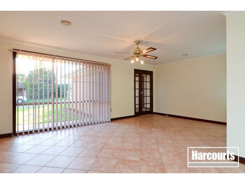 8 Stradbrook Court, Carrum Downs VIC 3201