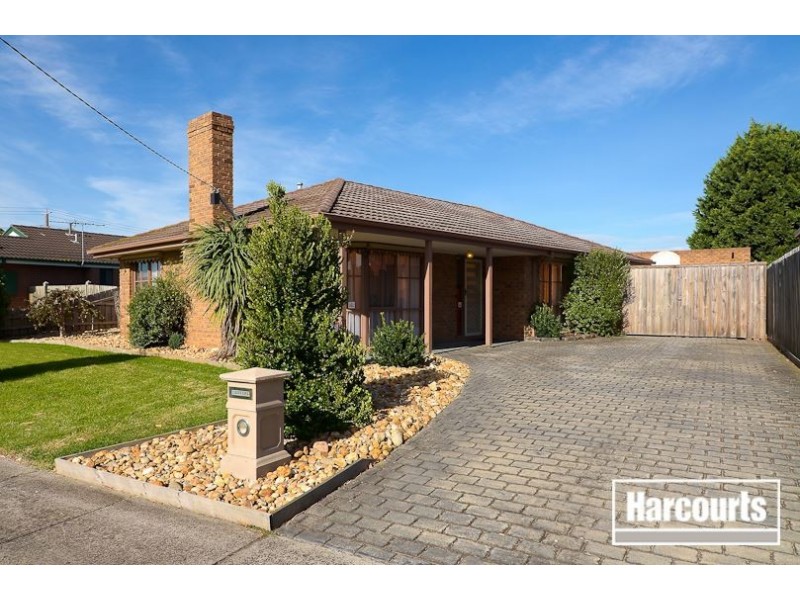 12 Van Haaster Grove, Skye VIC 3977