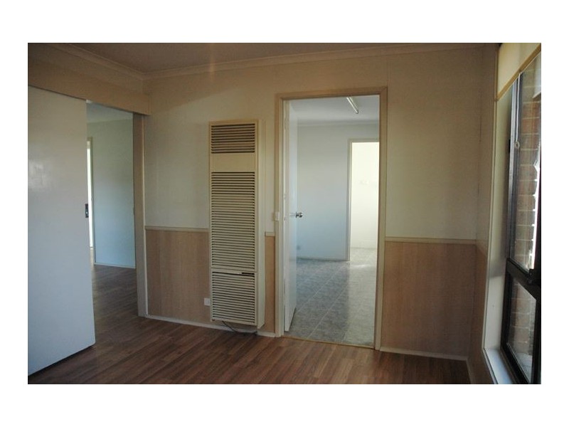 11 Swan Court, Carrum Downs VIC 3201