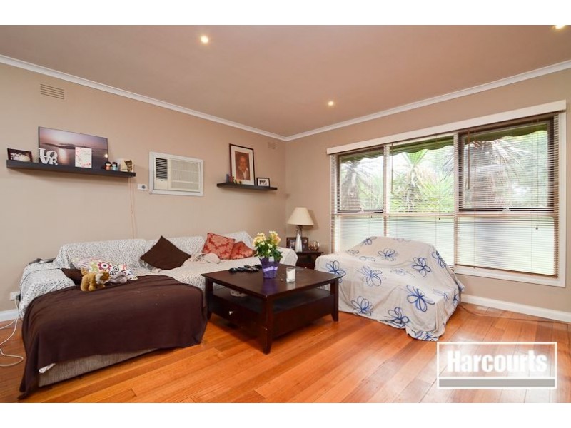 35 Elisdon Drive, Seaford VIC 3198