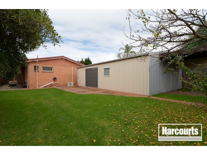 35 Elisdon Drive, Seaford VIC 3198