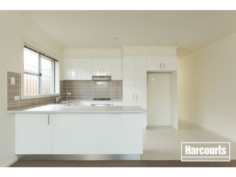 2/106 Broderick Road, Carrum Downs VIC 3201