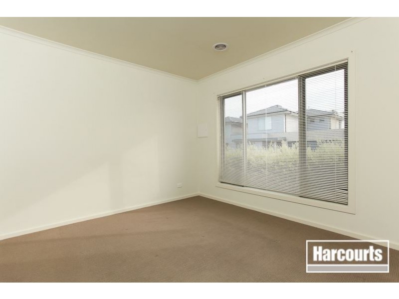 2/106 Broderick Road, Carrum Downs VIC 3201