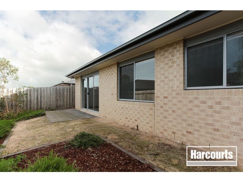 2/106 Broderick Road, Carrum Downs VIC 3201