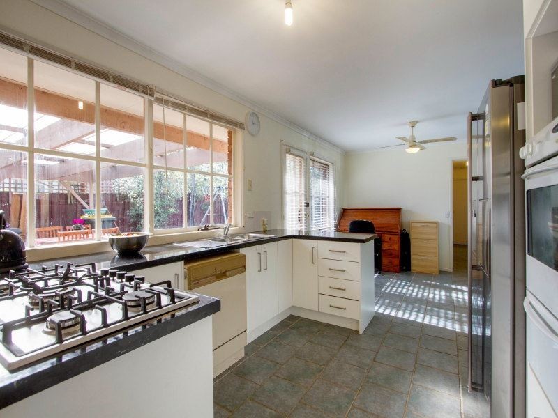 2 Belgrave Place, Carrum Downs VIC 3201