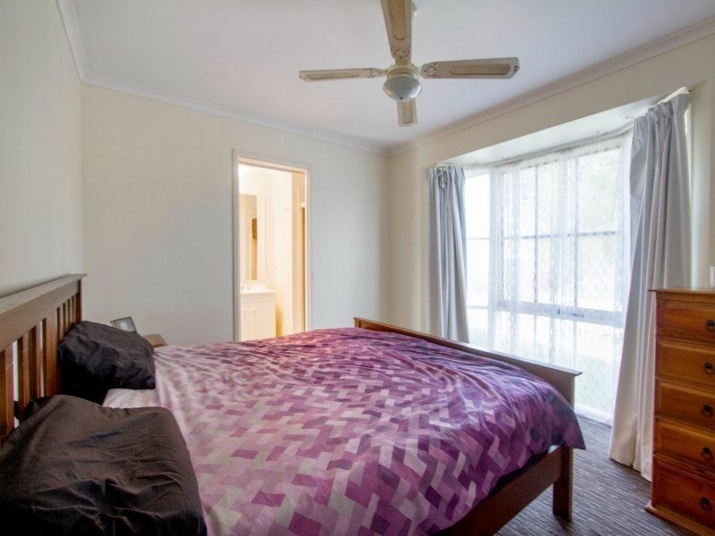 2 Belgrave Place, Carrum Downs VIC 3201