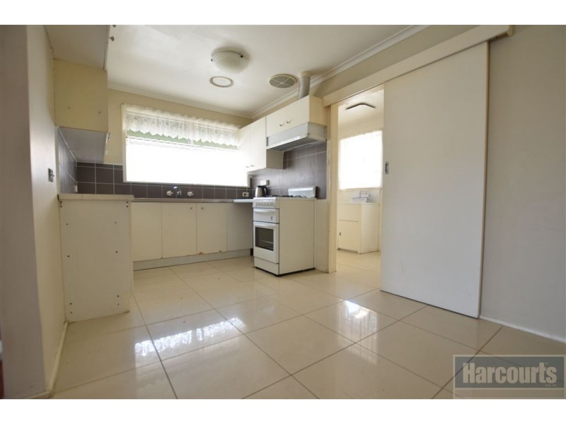 51 Laurina Crescent, Frankston North VIC 3200