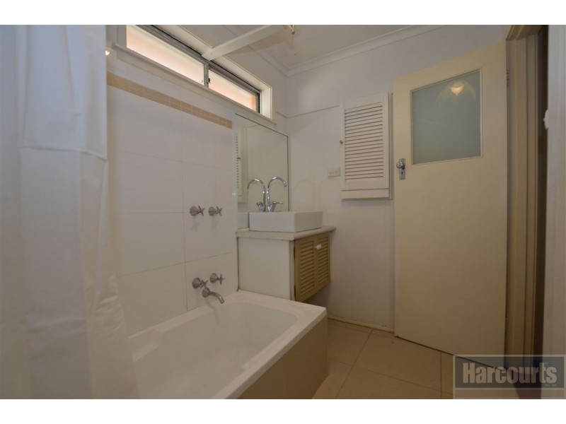 51 Laurina Crescent, Frankston North VIC 3200