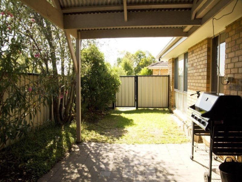 1/14 Charles Street, Seaford VIC 3198