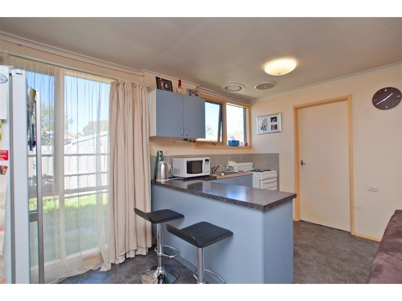 4/18 Carder Avenue, Seaford VIC 3198