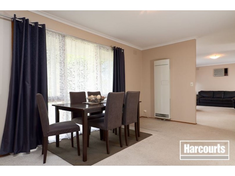 43 Balmain Drive, Carrum Downs VIC 3201