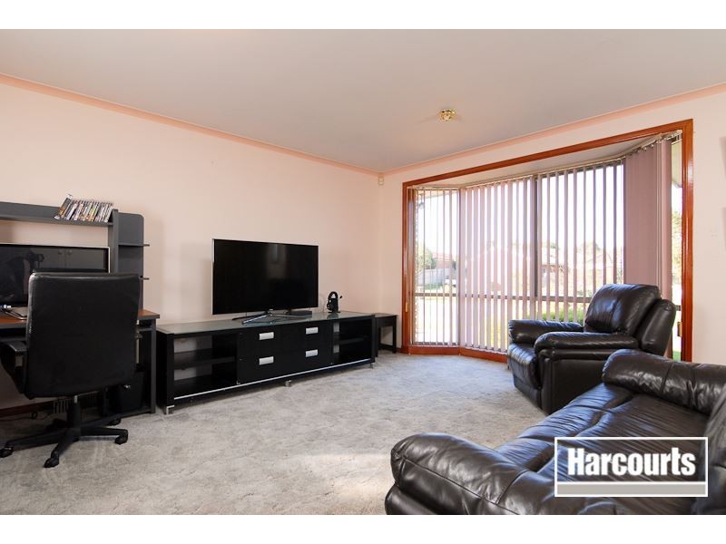 9 Fieldlark Court, Carrum Downs VIC 3201