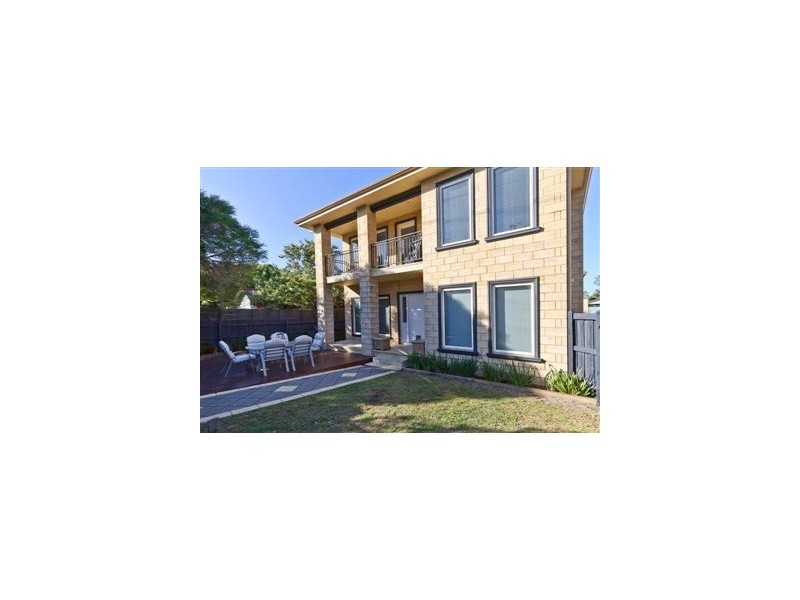 228A Nepean Highway, Seaford VIC 3198