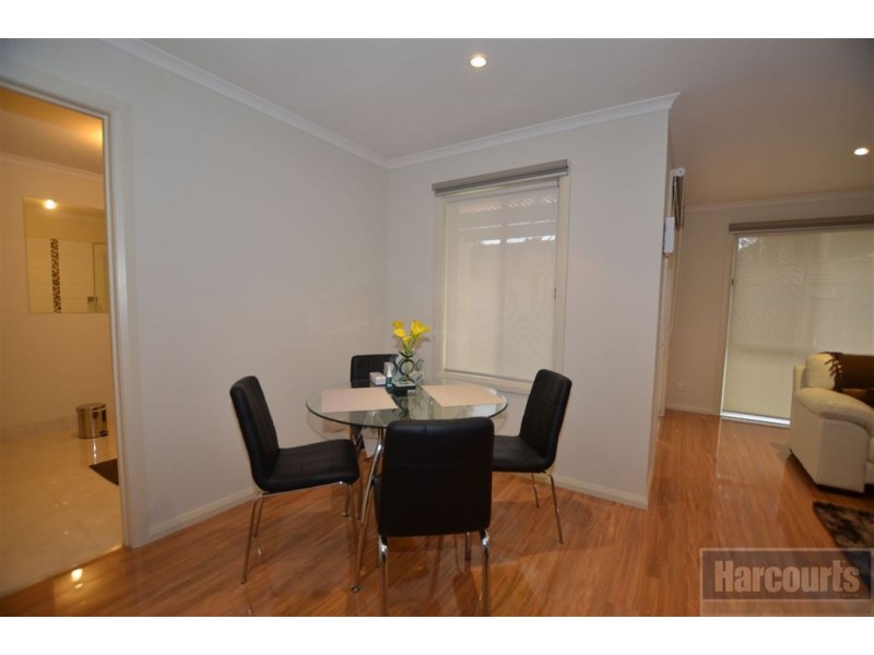 2/31 McCormicks Road, Carrum Downs VIC 3201