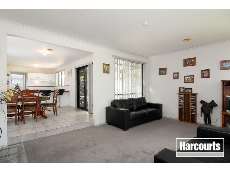 11 Kieran Court, Carrum Downs VIC 3201