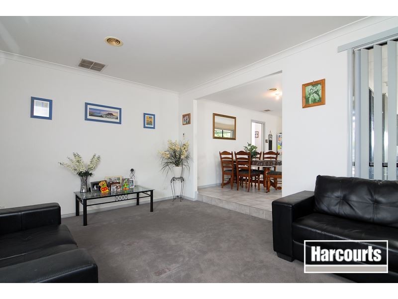 11 Kieran Court, Carrum Downs VIC 3201