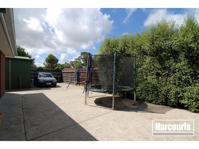 11 Kieran Court, Carrum Downs VIC 3201