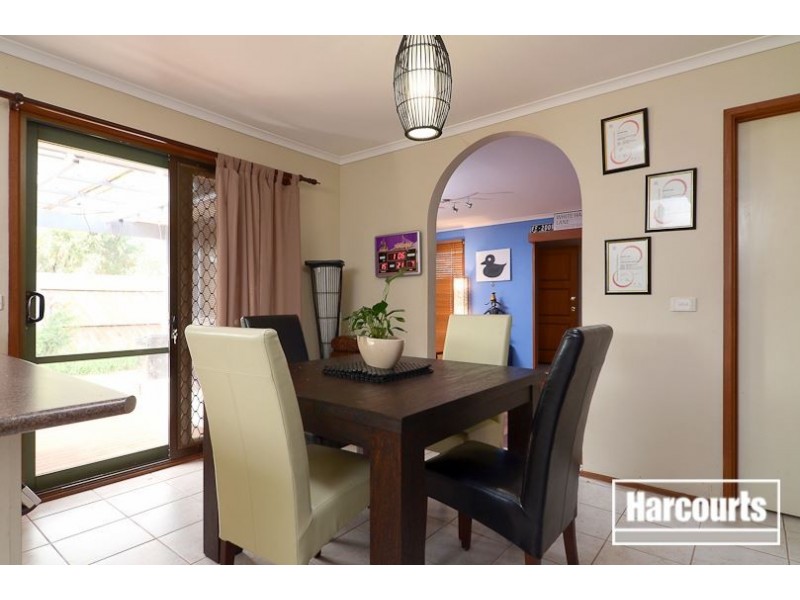 34 Quarrion Drive, Carrum Downs VIC 3201