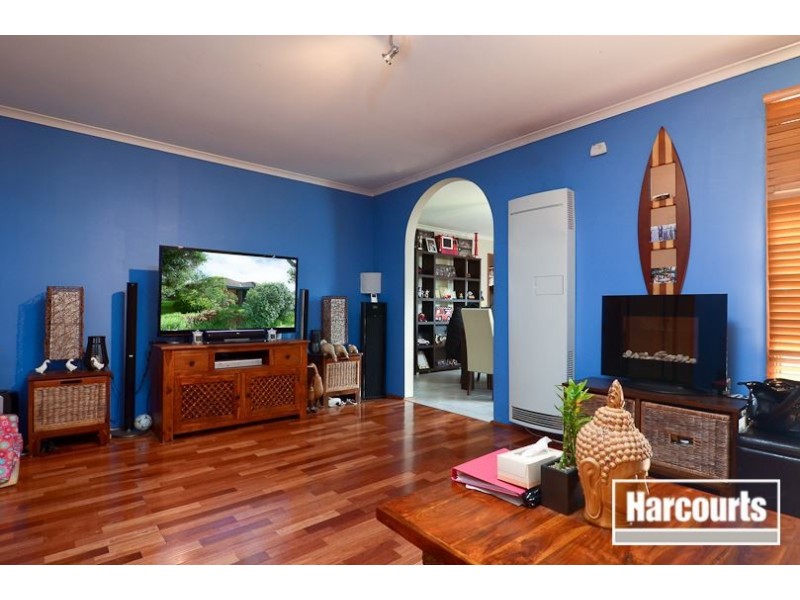 34 Quarrion Drive, Carrum Downs VIC 3201