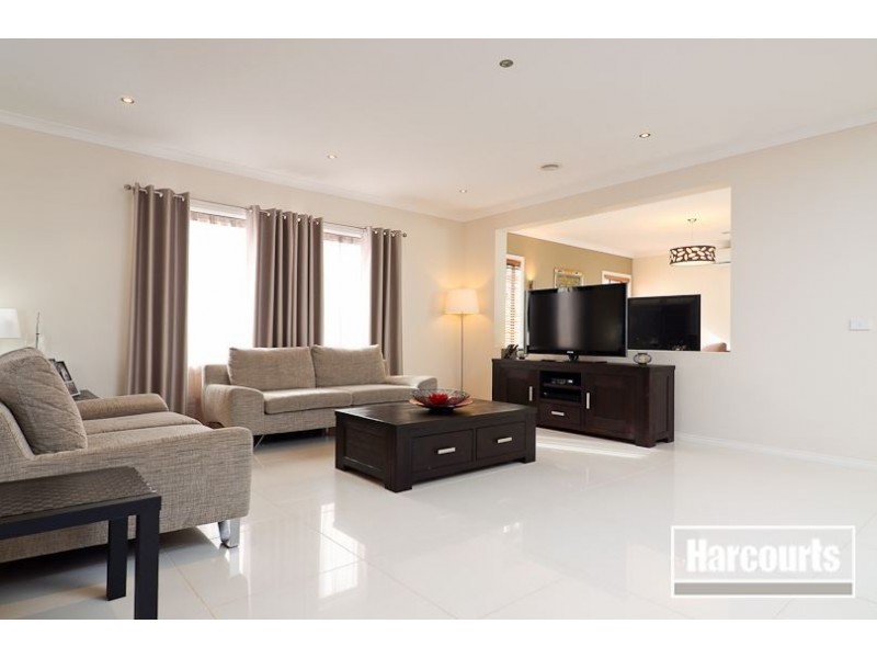 19 Malua Circuit, Sandhurst VIC 3977