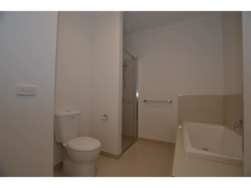 2/20 Margate Avenue, Frankston VIC 3199