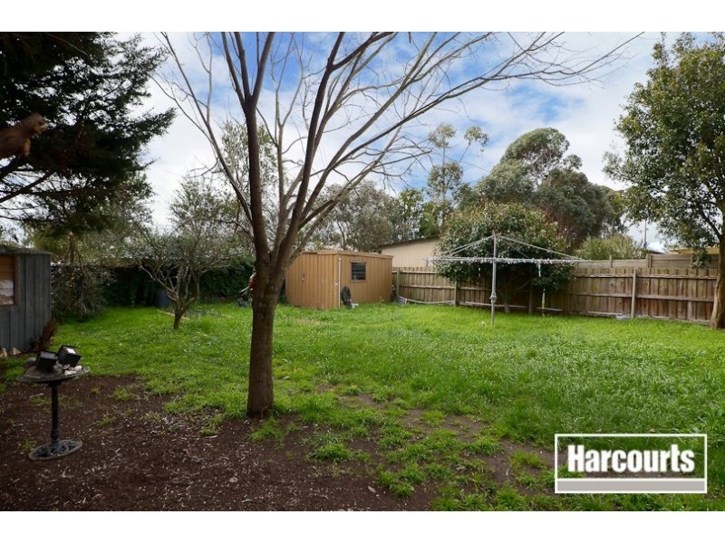 9 Marinda Drive, Skye VIC 3977
