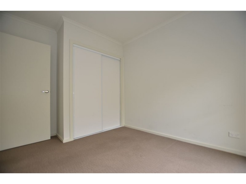 1/15 Bradford Drive, Carrum Downs VIC 3201