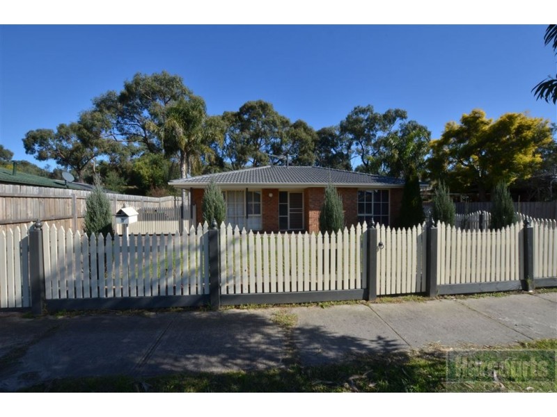 5 Hutchins Way, Skye VIC 3977