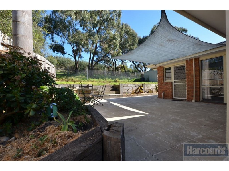 5 Hutchins Way, Skye VIC 3977