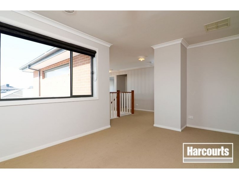 5 Merriwee Chase, Sandhurst VIC 3977