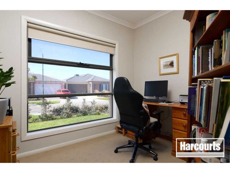 5 Merriwee Chase, Sandhurst VIC 3977
