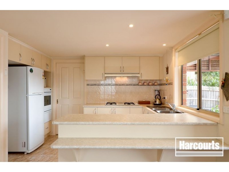 102 Rangeview Drive, Skye VIC 3977