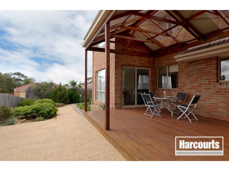 102 Rangeview Drive, Skye VIC 3977