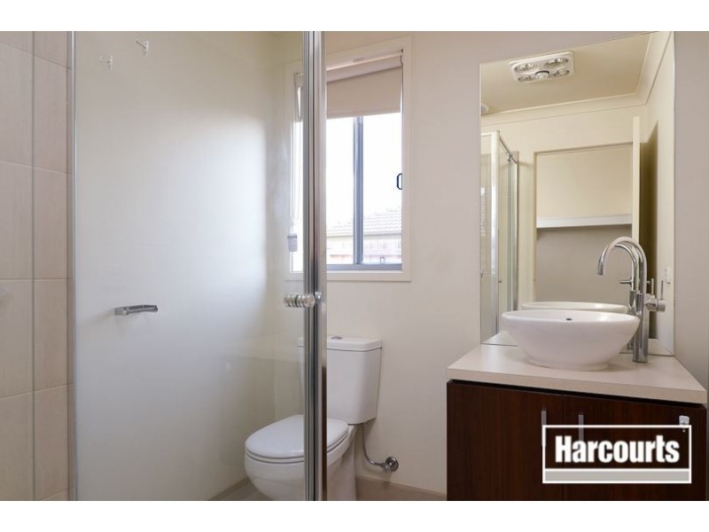 38 Merriwee Chase, Sandhurst VIC 3977