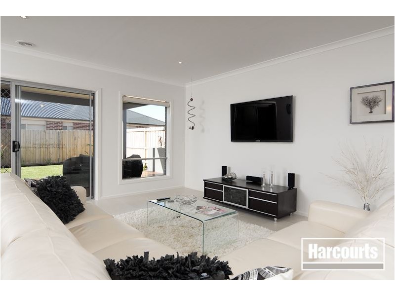 66 Malua Circuit, Sandhurst VIC 3977