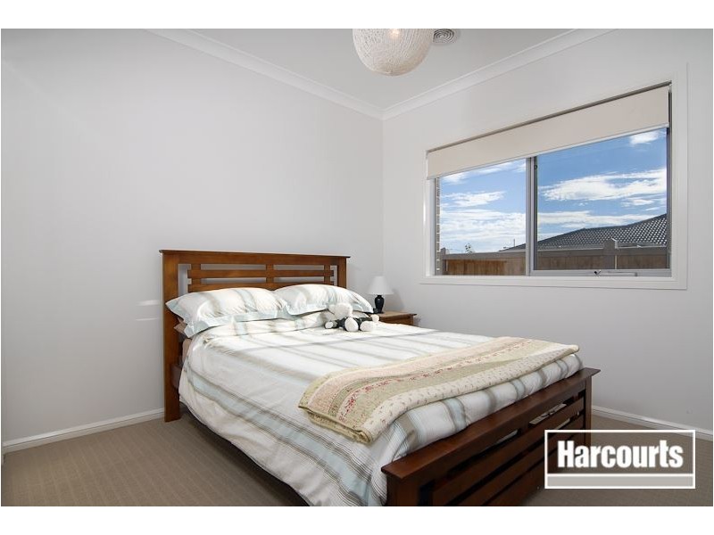 66 Malua Circuit, Sandhurst VIC 3977