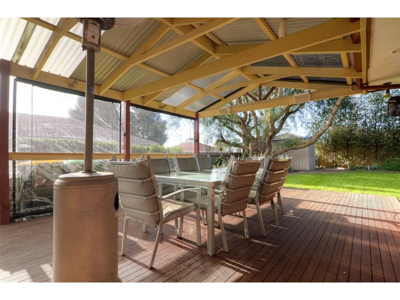 5 Stradbrook Court, Carrum Downs VIC 3201