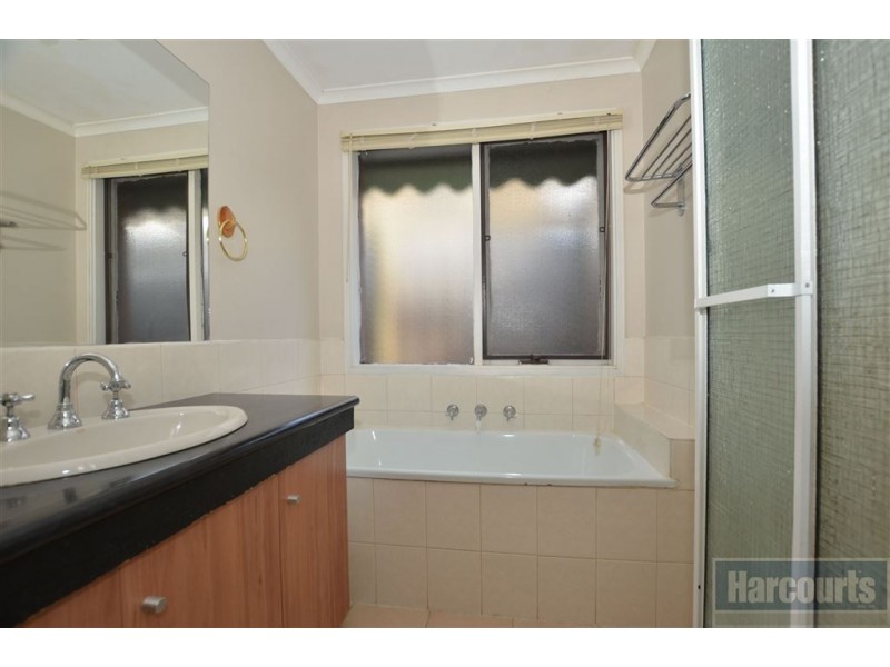 34 Sunbird Avenue, Carrum Downs VIC 3201