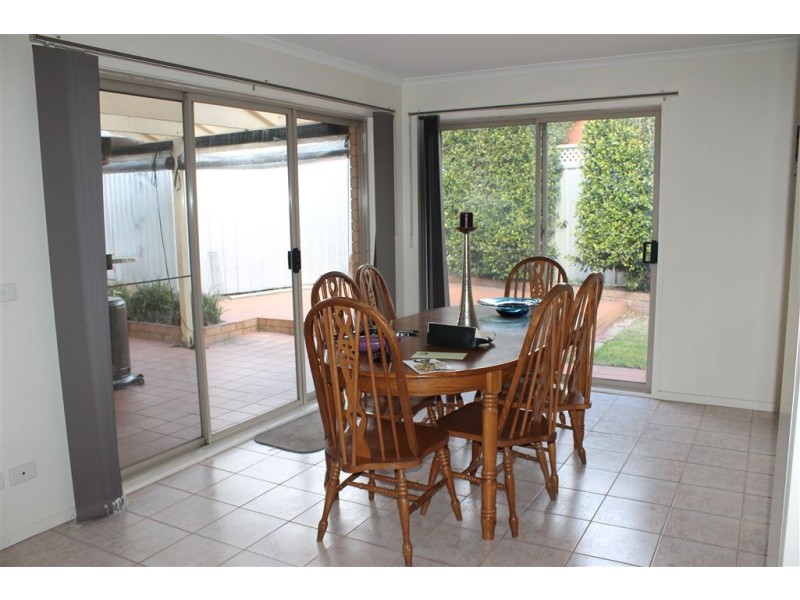 51 Witternberg Avenue, Frankston VIC 3199